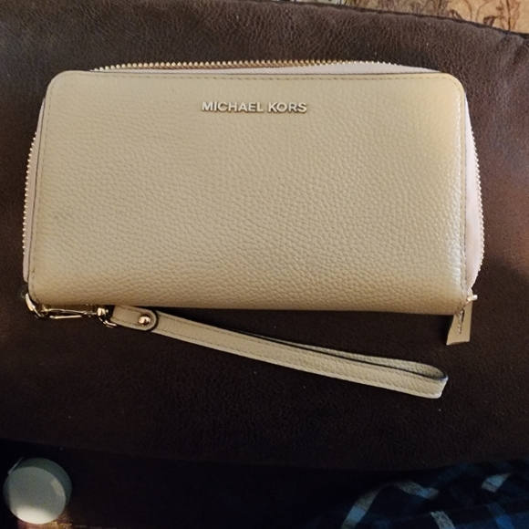MICHAEL Michael Kors Handbags - Michael Kors wallet